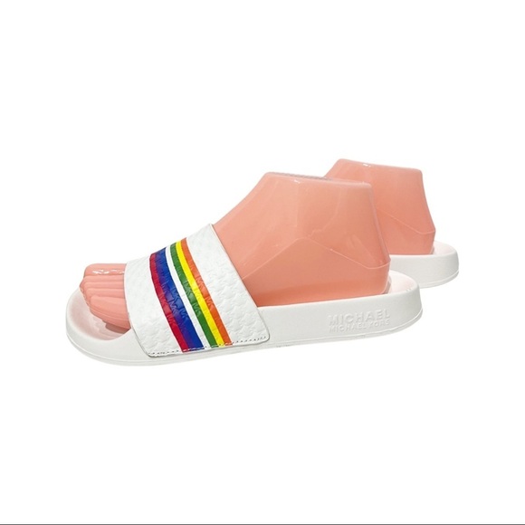 Michael Kors Jett/Eva rainbow size 7 slides. Leather upper with logo spell out. - Picture 6 of 8